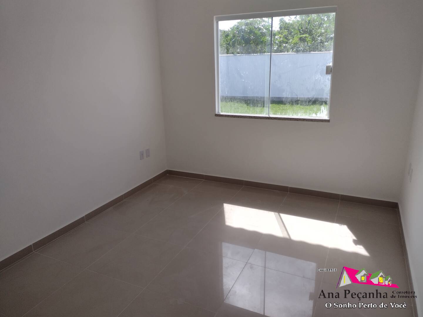 Casa à venda com 2 quartos, 65m² - Foto 11