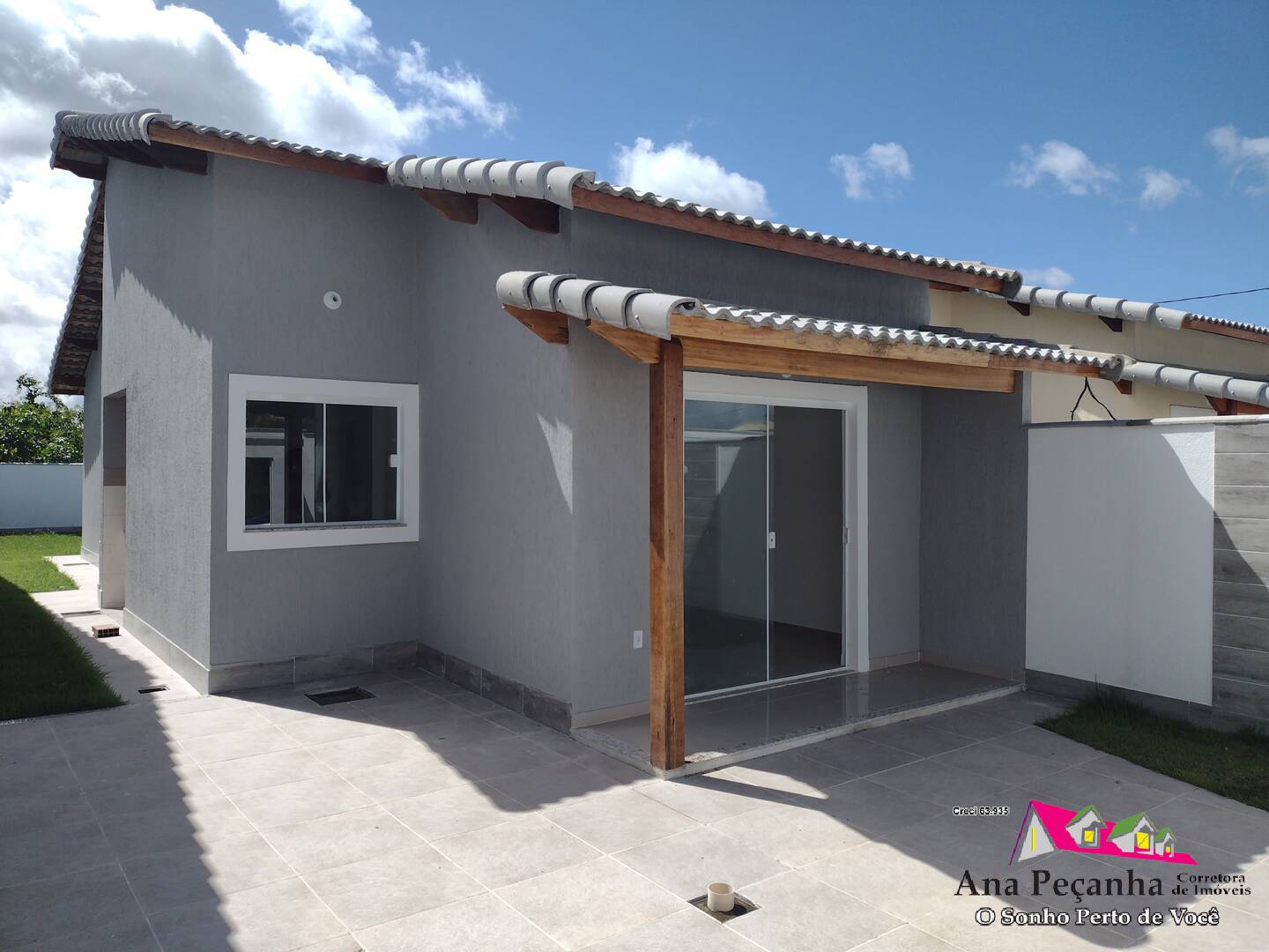 Casa à venda com 2 quartos, 65m² - Foto 2