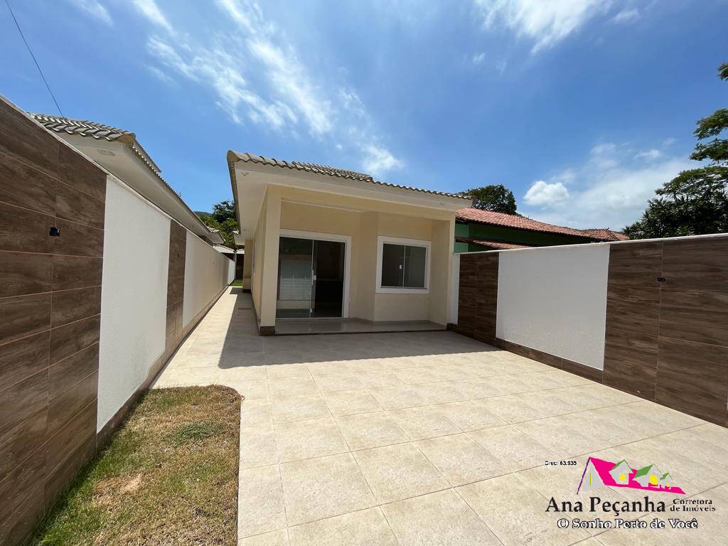 Casa à venda com 2 quartos, 152m² - Foto 1